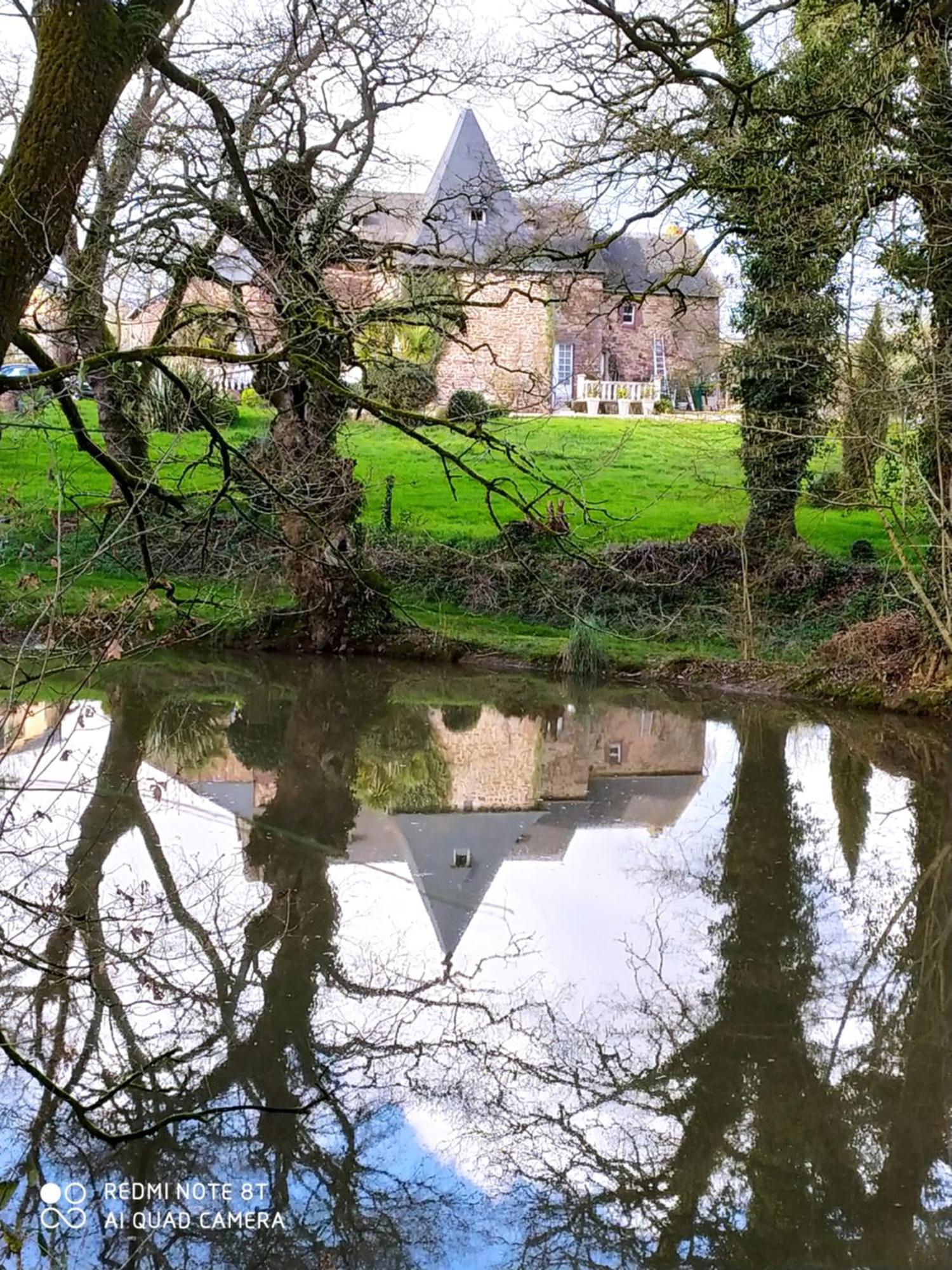 Manoir La Haie Chapeau Saint-Thurial Kültér fotó